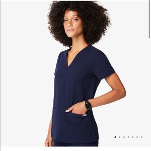 Figs Casma 3 pocket top worn once for pictires